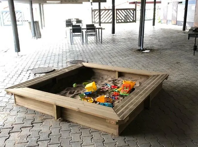 Kesaeaitat Κάμπινγκ *