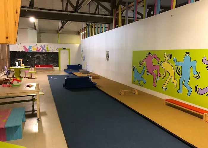 Kesaeaitat Κάμπινγκ