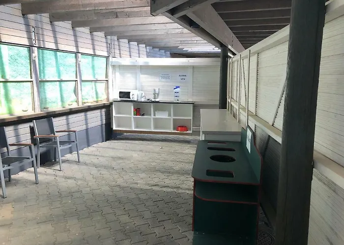 Kesaeaitat Κάμπινγκ